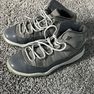 Jordan 11 kids size 3